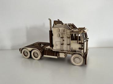 US Truck K100 (Cabover) Sattelzugmaschine als 3D Großmodell - Seitenansicht rechts